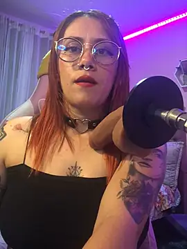 Snapshot of Luna_Paris_ chatting on 9, 2, 2025 Luna Paris online show from 9, 2, 2025
