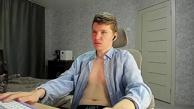 Snapshot of Bananas_dick chatting on 19, 6, 2026 Bananas dick online show from 19, 6, 2026