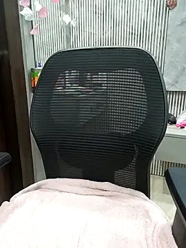 Beautiful xxo online show from 19, 4, 2026