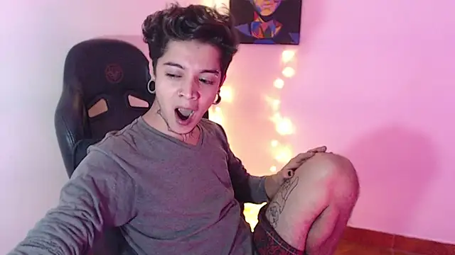 Snapshot of saad_man chatting on 4, 12, 2024 saad man online show from 4, 12, 2024