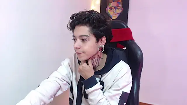 Snapshot of saad_man chatting on 18, 12, 2024 saad man online show from 18, 12, 2024