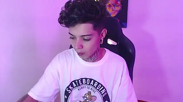 Snapshot of saad_man chatting on 4, 1, 2025 saad man online show from 4, 1, 2025