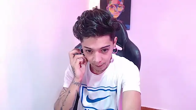 Snapshot of saad_man chatting on 8, 1, 2025 saad man online show from 8, 1, 2025