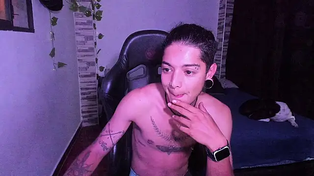 Snapshot of saad_man chatting on 21, 10, 2025 saad man online show from 21, 10, 2025