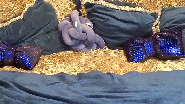 VanessaDoyle online show from 17, 2, 2025