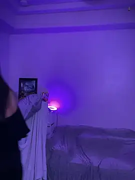 drizzypeach602 online show from 17, 2, 2025