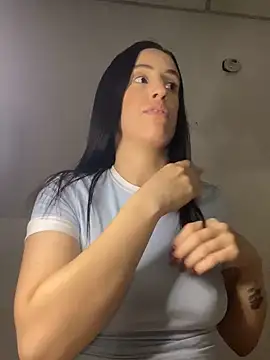 Snapshot of Amira_Milker chatting on 18, 1, 2025 Amira Milker online show from 18, 1, 2025