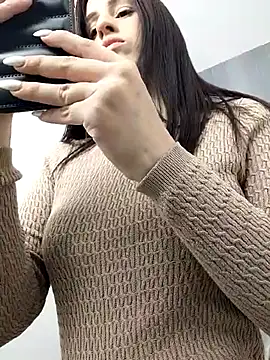Snapshot of Amira_Milker chatting on 22, 2, 2025 Amira Milker online show from 22, 2, 2025