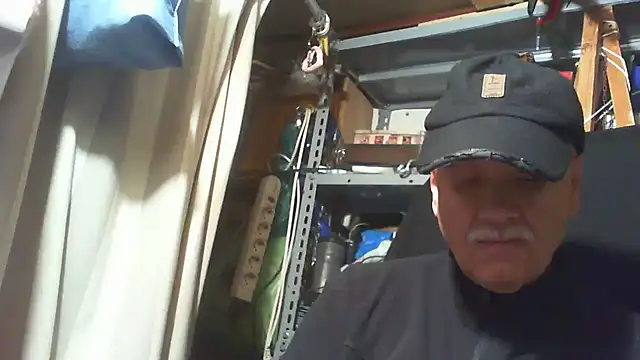 nonnomaturobisex online show from 13, 10, 2025