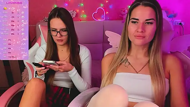 ivannatompsonnn online show from 4, 3, 2026