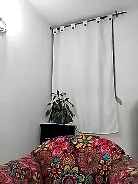 Snapshot of Van3orgasm4me chatting on 19, 1, 2025 Van3orgasm4me online show from 19, 1, 2025