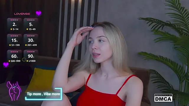 Holl1Would online show from 12, 2, 2025