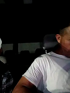 Roberts8inchcock online show from 4, 11, 2025