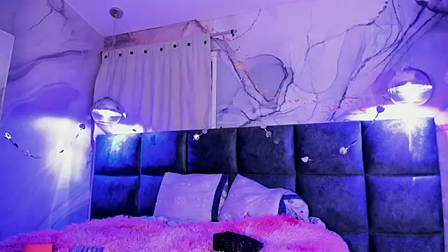 Snapshot of AntonellaRossi chatting on 21, 2, 2026 AntonellaRossi online show from 21, 2, 2026