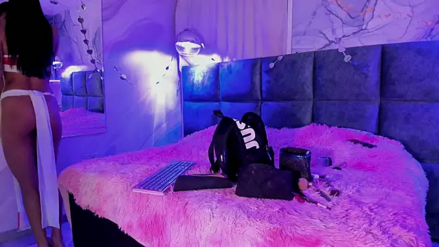 Snapshot of AntonellaRossi chatting on 22, 2, 2026 AntonellaRossi online show from 22, 2, 2026