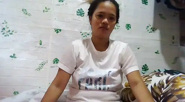 Snapshot of Silly_Girl21 chatting on 30, 12, 2024 Silly Girl21 online show from 30, 12, 2024