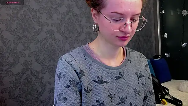 KateJonson online show from 18, 10, 2025