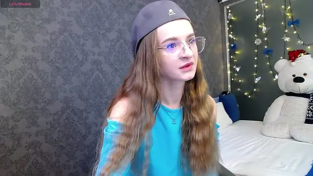 KateJonson online show from 5, 12, 2025