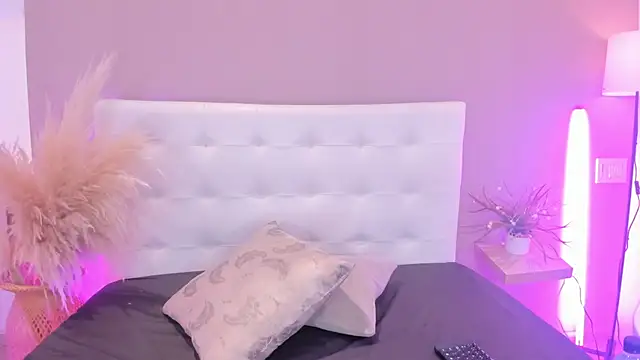 MelanyShayk online show from 12, 3, 2025