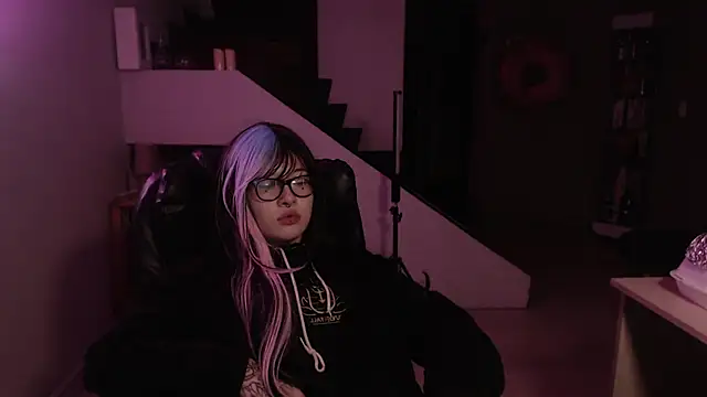  asami chieko  online show from 21, 2, 2025