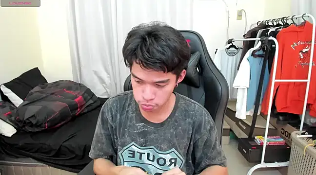 Snapshot of Lightjt04 chatting on 19, 2, 2025 Lightjt04 online show from 19, 2, 2025