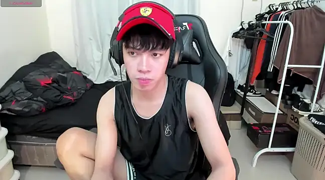 Snapshot of Lightjt04 chatting on 14, 3, 2025 Lightjt04 online show from 14, 3, 2025