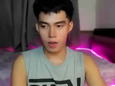 Snapshot of Lightjt04 chatting on 16, 9, 2025 Lightjt04 online show from 16, 9, 2025