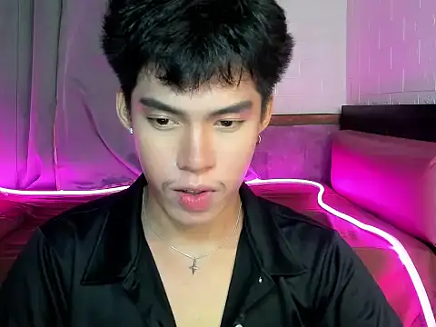 Snapshot of Lightjt04 chatting on 7, 10, 2025 Lightjt04 online show from 7, 10, 2025