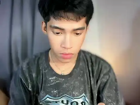 Snapshot of Lightjt04 chatting on 22, 4, 2026 Lightjt04 online show from 22, 4, 2026