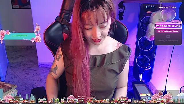 pink-2022 online show from 17, 12, 2024