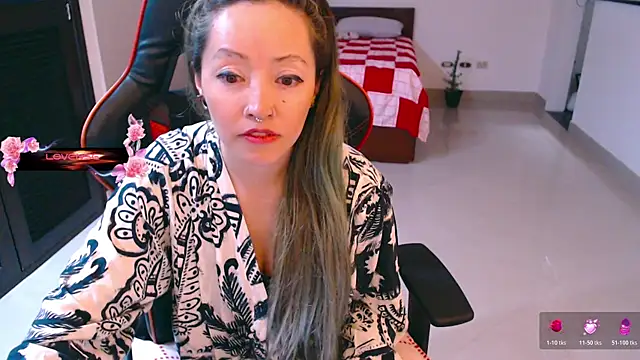 pink-2022 online show from 6, 1, 2026