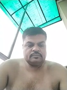 Snapshot of Desi_Londa_143 chatting on 1, 6, 2026 Desi Londa 143 online show from 1, 6, 2026