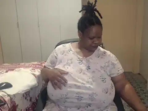 sweetnoziexx online show from 4, 12, 2025