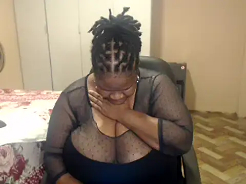 Snapshot of sweetnoziexx chatting on 18, 4, 2026 sweetnoziexx online show from 18, 4, 2026