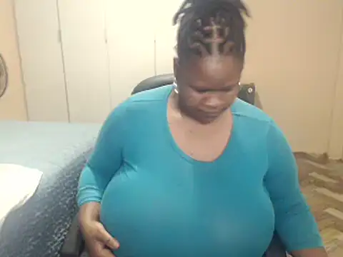 Snapshot of sweetnoziexx chatting on 23, 4, 2026 sweetnoziexx online show from 23, 4, 2026