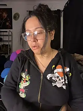 Snapshot of MsConejitaa chatting on 21, 12, 2024 MsConejitaa online show from 21, 12, 2024