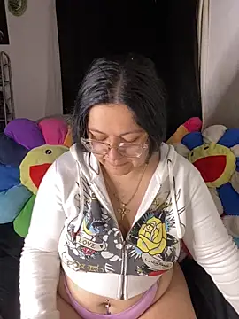 Snapshot of MsConejitaa chatting on 30, 9, 2025 MsConejitaa online show from 30, 9, 2025