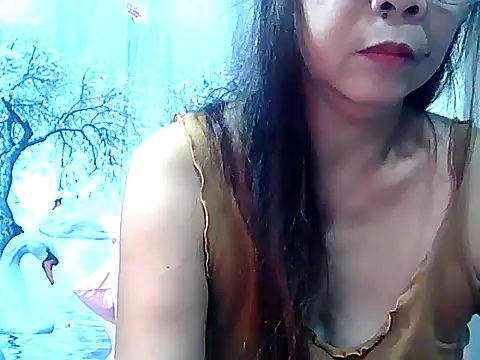 urwife tobe online show from 23, 10, 2025