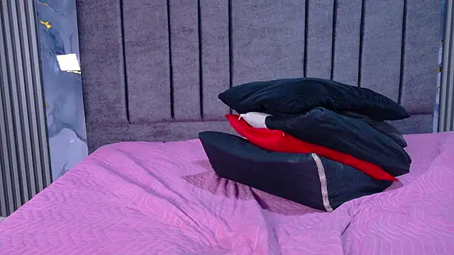 DANIK STAR online show from 4, 11, 2025