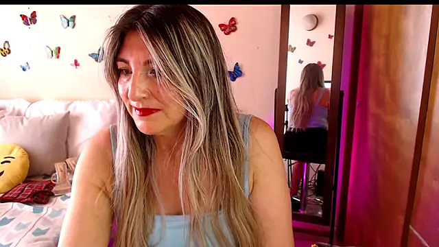 Jolie-Mature online show from 9, 2, 2026