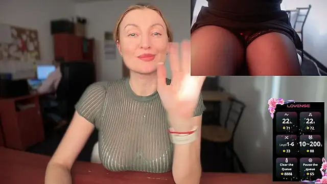 Snapshot of legsLONG chatting on 12, 2, 2025 legsLONG online show from 12, 2, 2025
