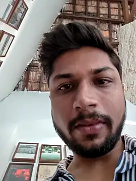  IRRESISTIBLE  online show from 26, 10, 2025