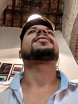  IRRESISTIBLE  online show from 25, 4, 2026