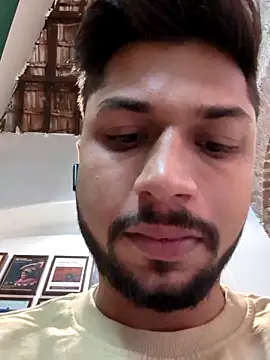 Snapshot of _IRRESISTIBLE_ chatting on 3, 5, 2026 IRRESISTIBLE online show from 3, 5, 2026