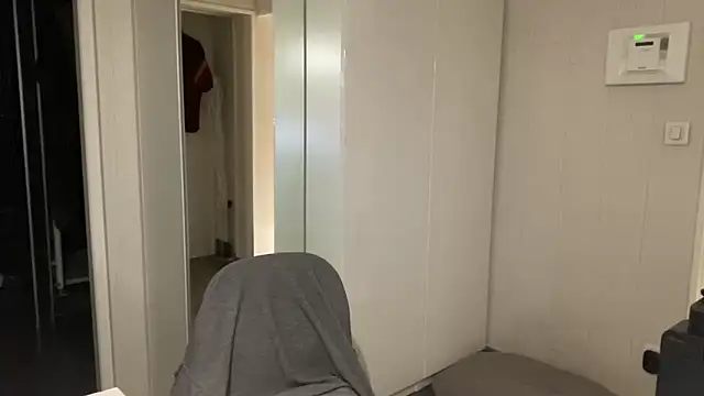 FABIOGLASSES online show from 8, 3, 2026