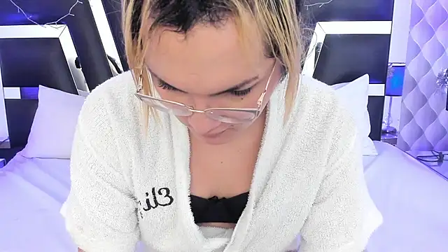 katya kozlov online show from 17, 3, 2025