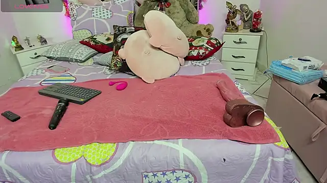 Karly moon online show from 21, 12, 2024