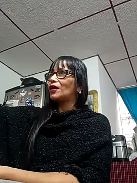 kelly dirty  online show from 27, 2, 2025