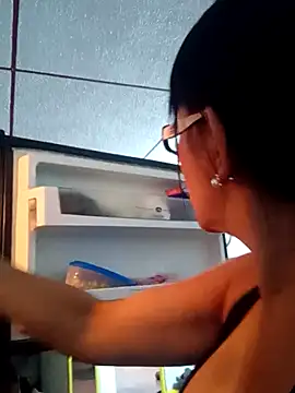 kelly dirty  online show from 27, 2, 2026