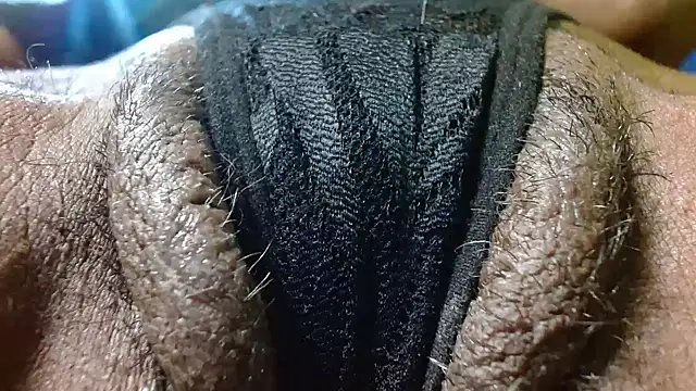 Snapshot of bethanywilson_23 chatting on 28, 10, 2025 bethanywilson 23 online show from 28, 10, 2025